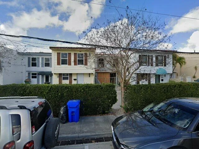 House image located at Miami, FL 33181