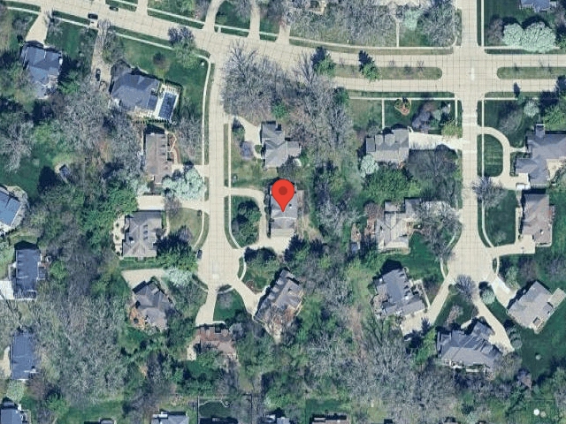 House image located at Clive, IA 50325