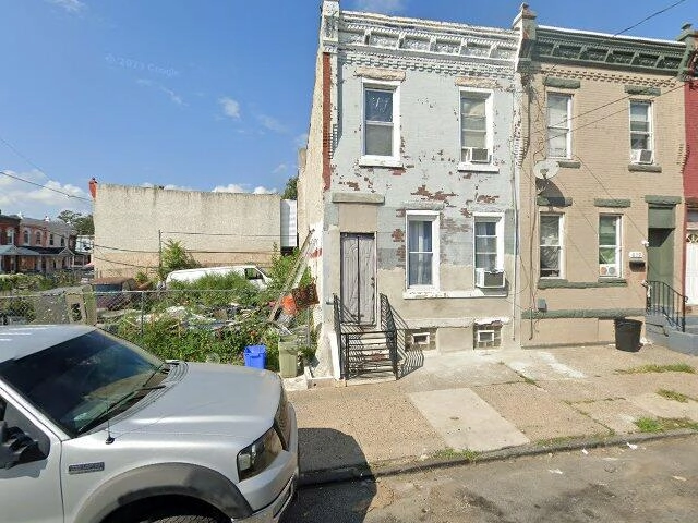 House image located at Philadelphia, PA 19140