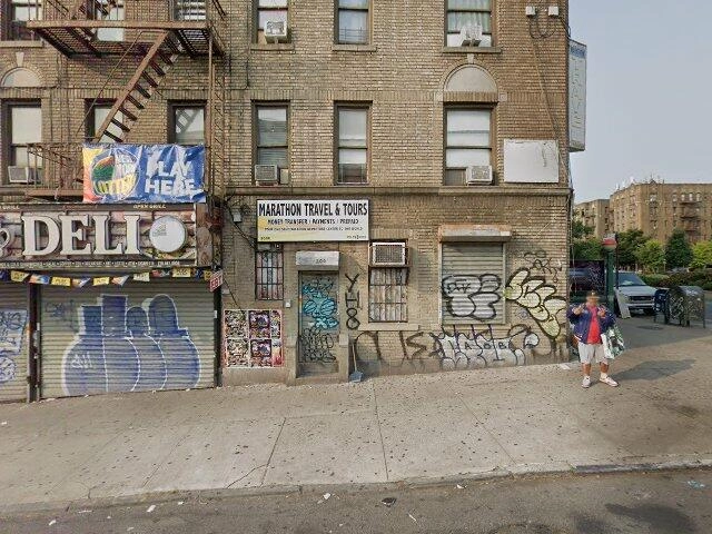 House image located at South Holland, IL 60473