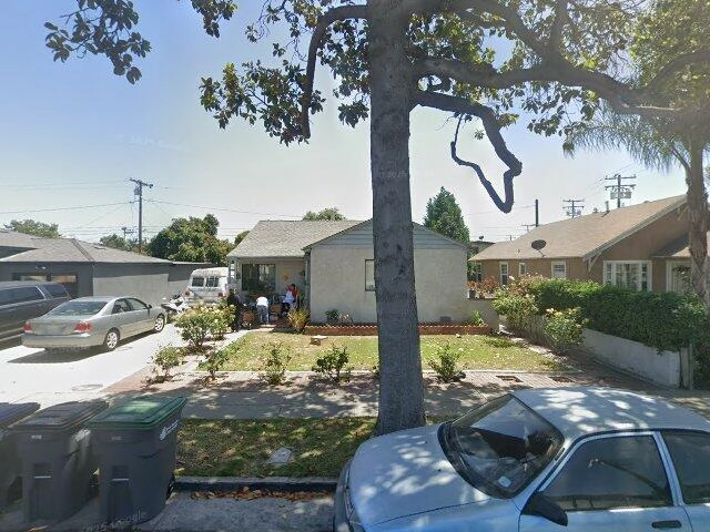 House image located at Long Beach, CA 90810