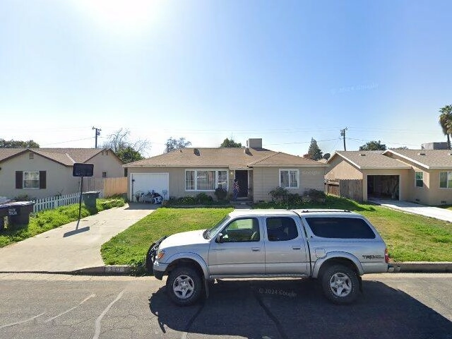 House image located at Visalia, CA 93292