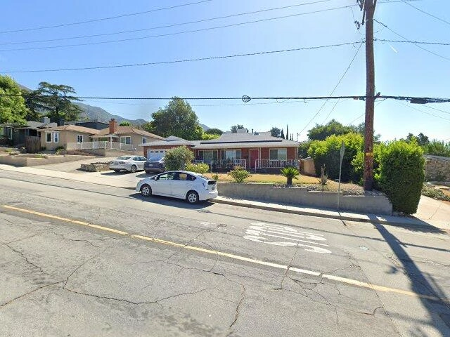 House image located at La Crescenta, CA 91214