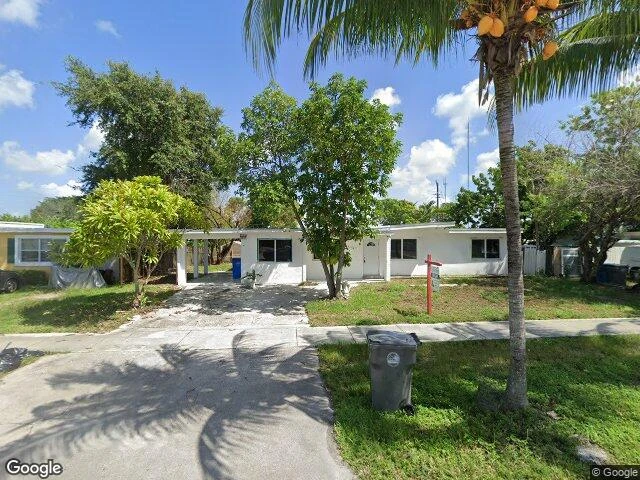 House image located at Hollywood, FL 33023