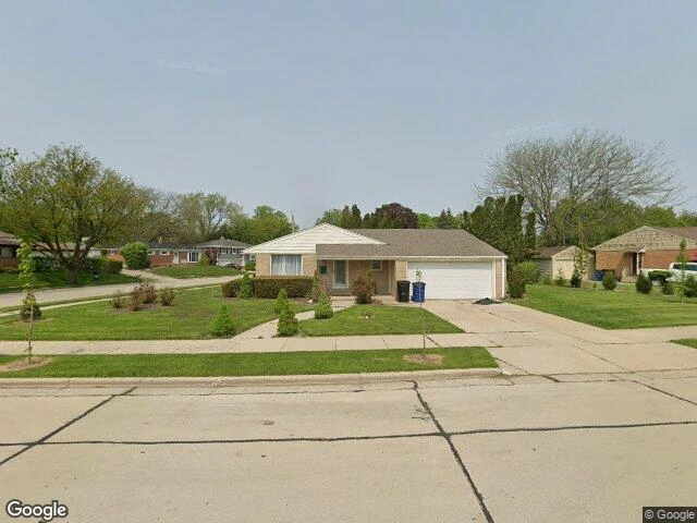 House image located at Racine, WI 53406