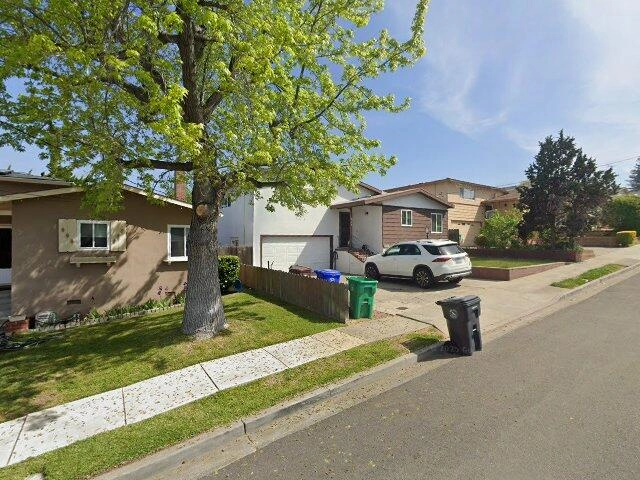 House image located at Hayward, CA 94541