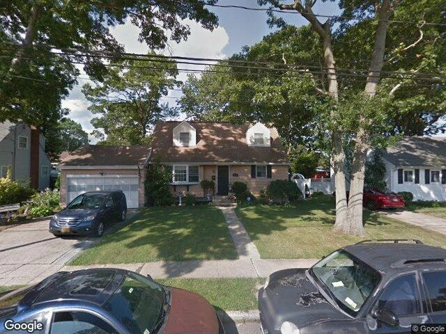 House image located at Lindenhurst, NY 11757