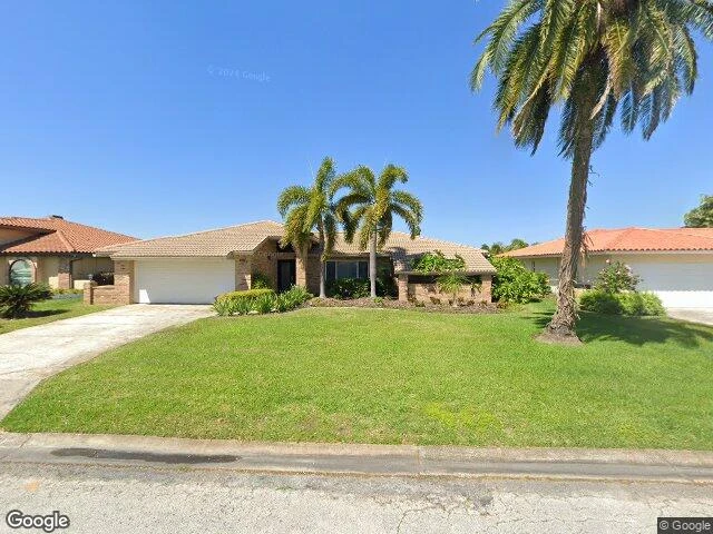 House image located at Saint Petersburg, FL 33703