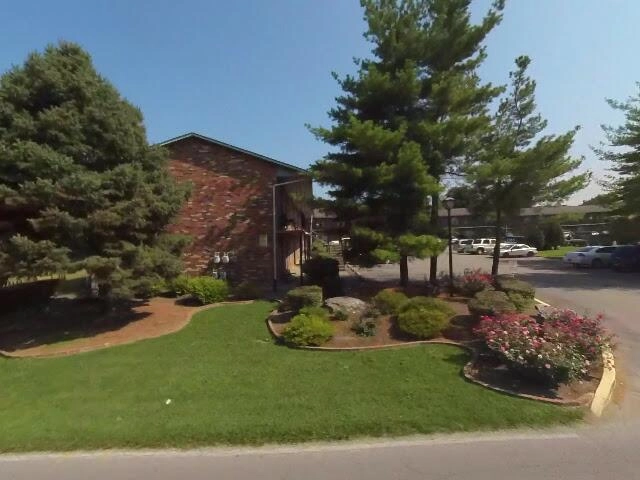 House image located at Louisville, KY 40216