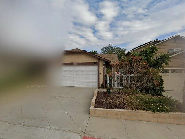 House image located at Fontana, CA 92335