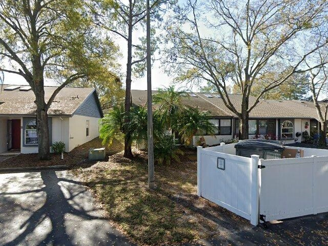 House image located at Largo, FL 33771