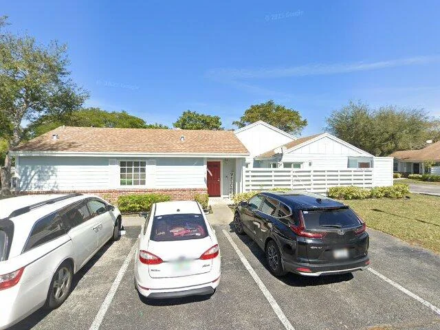 House image located at Miami, FL 33186