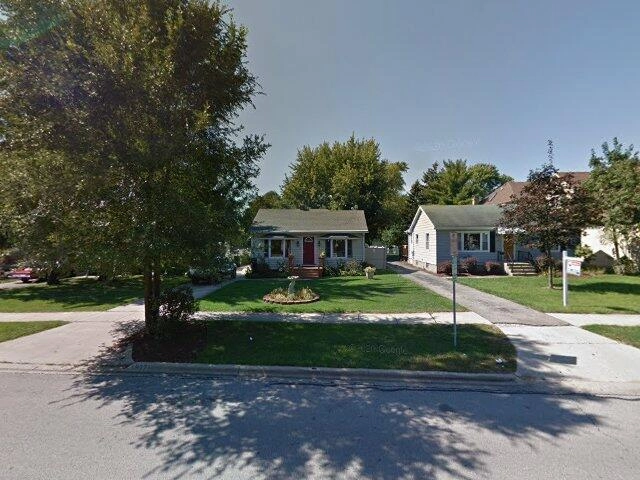 House image located at Naperville, IL 60563