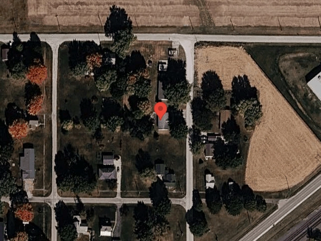 House image located at Oneida, IL 61467