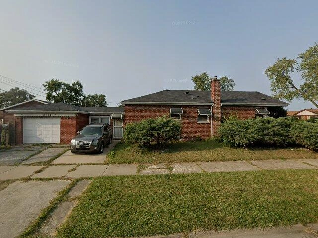 House image located at Riverdale, IL 60827