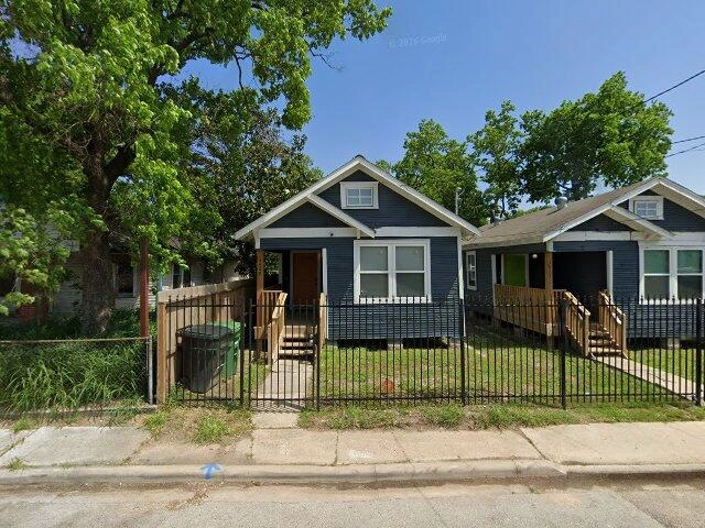 House image located at Houston, TX 77020