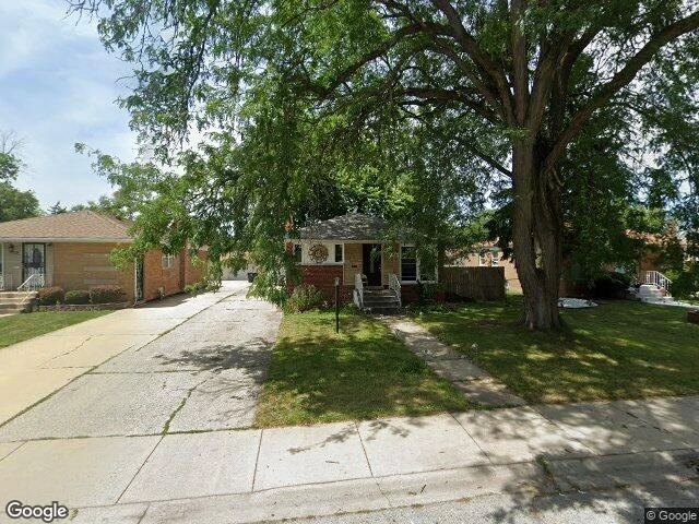 House image located at South Holland, IL 60473