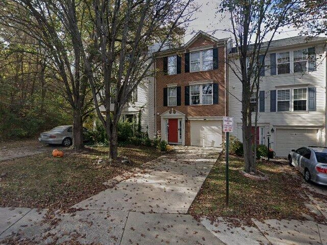 House image located at Ashburn, VA 20147