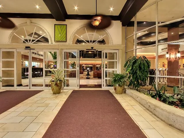 House image located at North Miami Beach, FL 33160