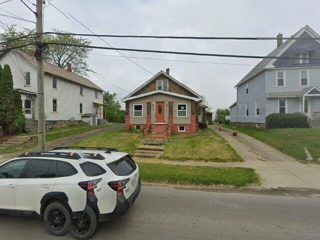 House image located at Ashtabula, OH 44004
