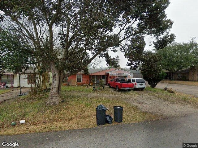 House image located at La Porte, TX 77571