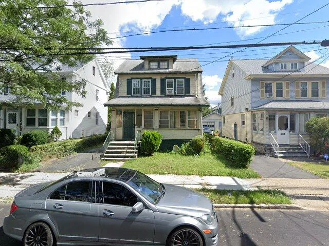 House image located at Newark, NJ 07106