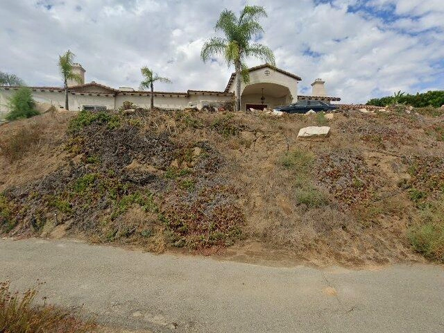 House image located at Escondido, CA 92025
