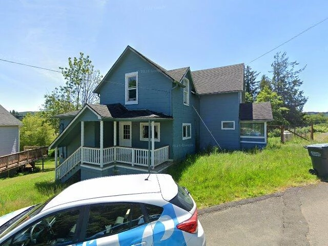 House image located at Raymond, WA 98577