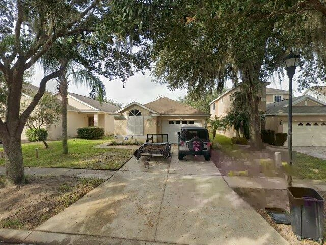 House image located at Lithia, FL 33547