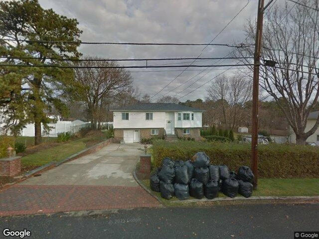 House image located at Bay Shore, NY 11706