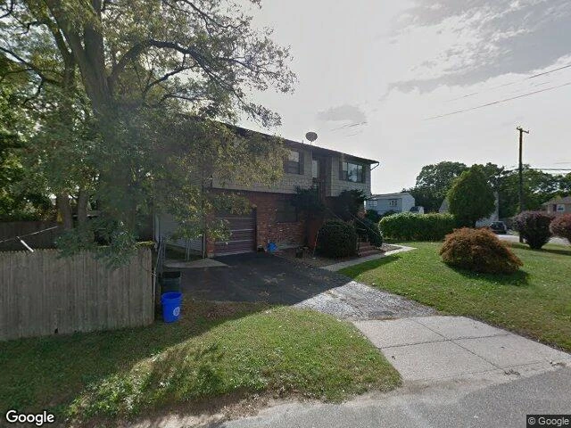 House image located at West Babylon, NY 11704