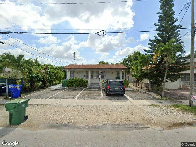 House image located at Miami, FL 33135