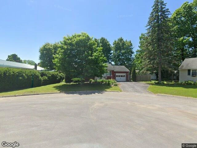 House image located at Massena, NY 13662