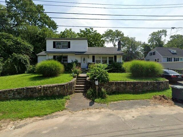 House image located at Bridgeport, CT 06606