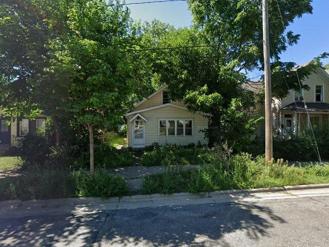 House image located at East Wenatchee, WA 98802