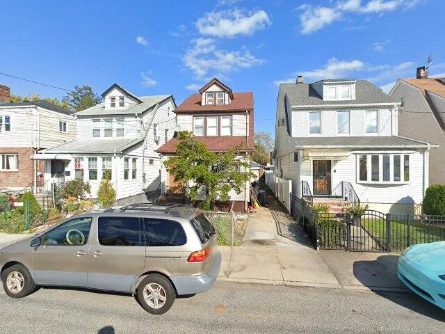 House image located at Saint Albans, NY 11412