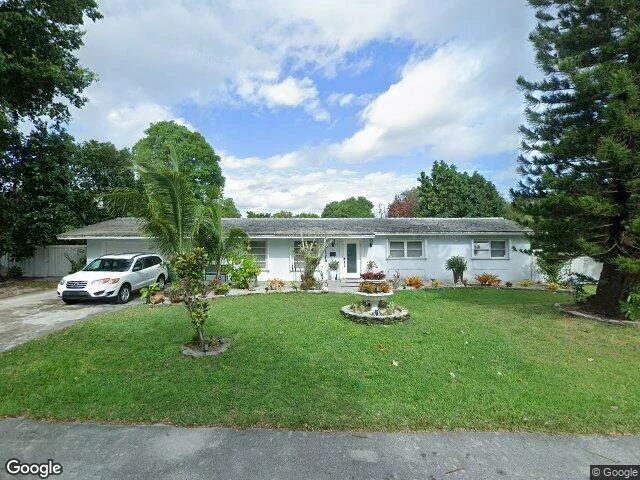 House image located at Miami, FL 33157