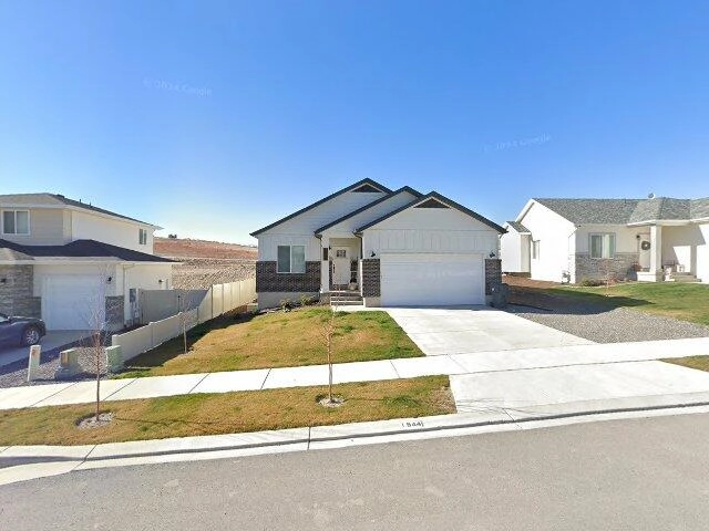 House image located at Santaquin, UT 84655