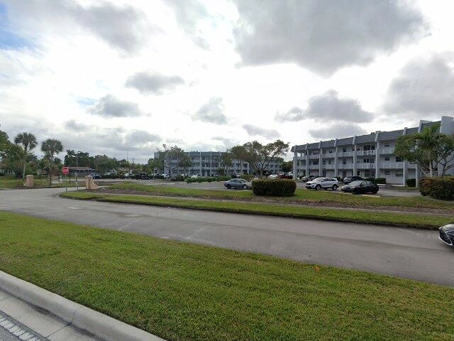 House image located at Pompano Beach, FL 33063