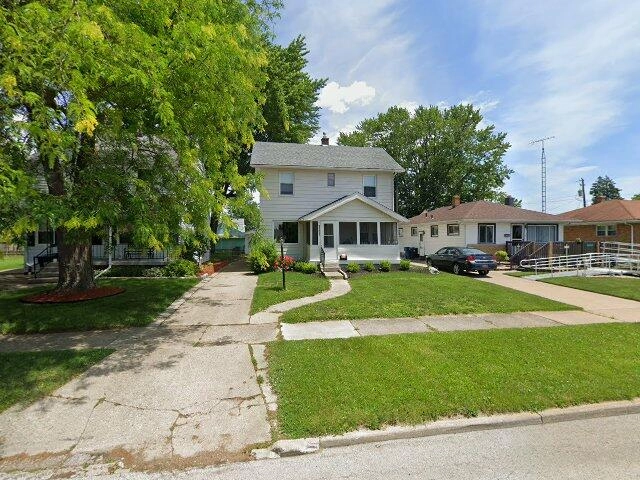 House image located at Oregon, OH 43616