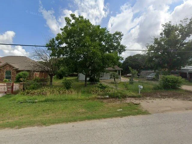 House image located at San Antonio, TX 78221