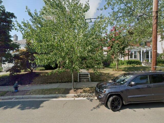 House image located at Washington, DC 20016