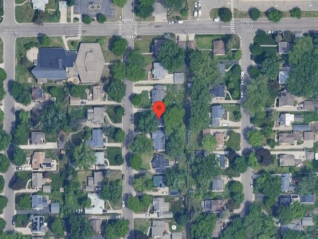 House image located at Saint Paul, MN 55113