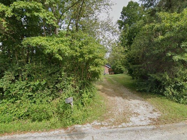 House image located at Columbus, IN 47201