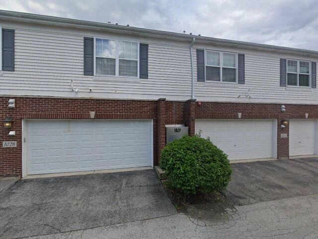 House image located at Naperville, IL 60563