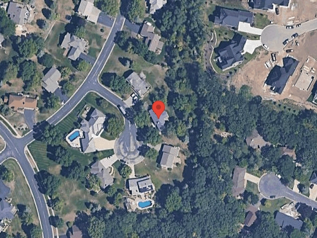 House image located at Eden Prairie, MN 55346