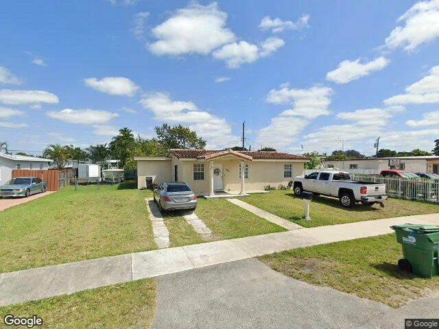 House image located at Miami, FL 33165