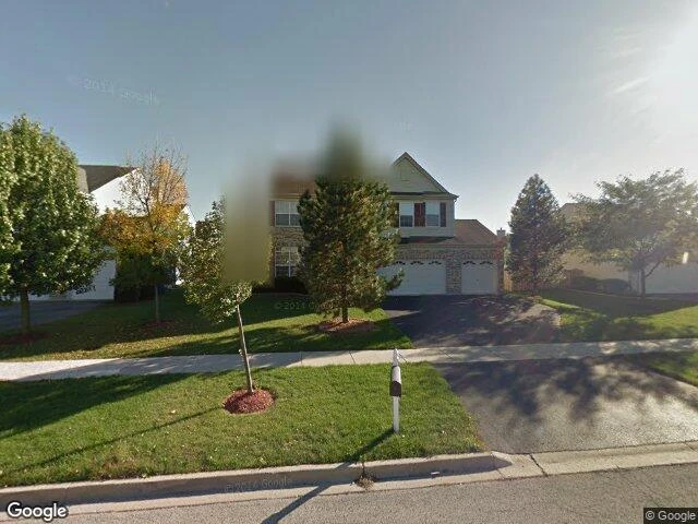 House image located at Aurora, IL 60506