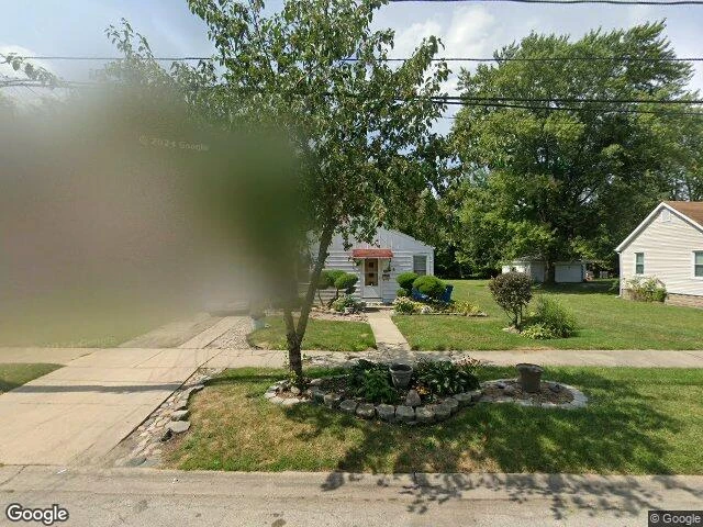 House image located at South Holland, IL 60473