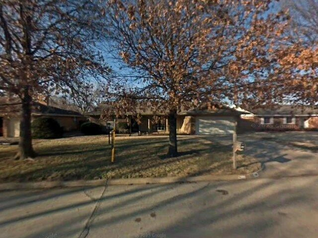 House image located at Chickasha, OK 73018
